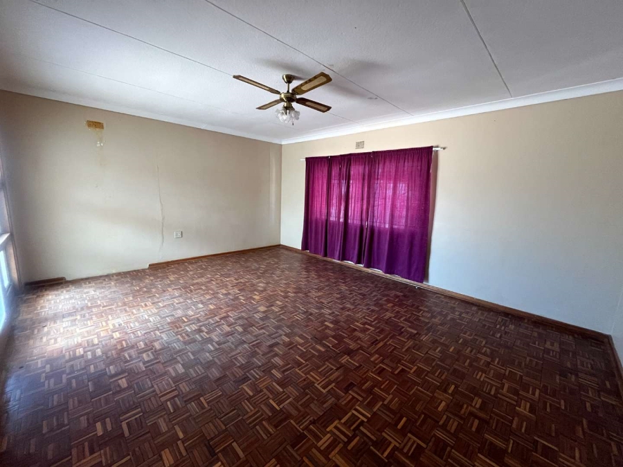 4 Bedroom Property for Sale in Keimoes Northern Cape